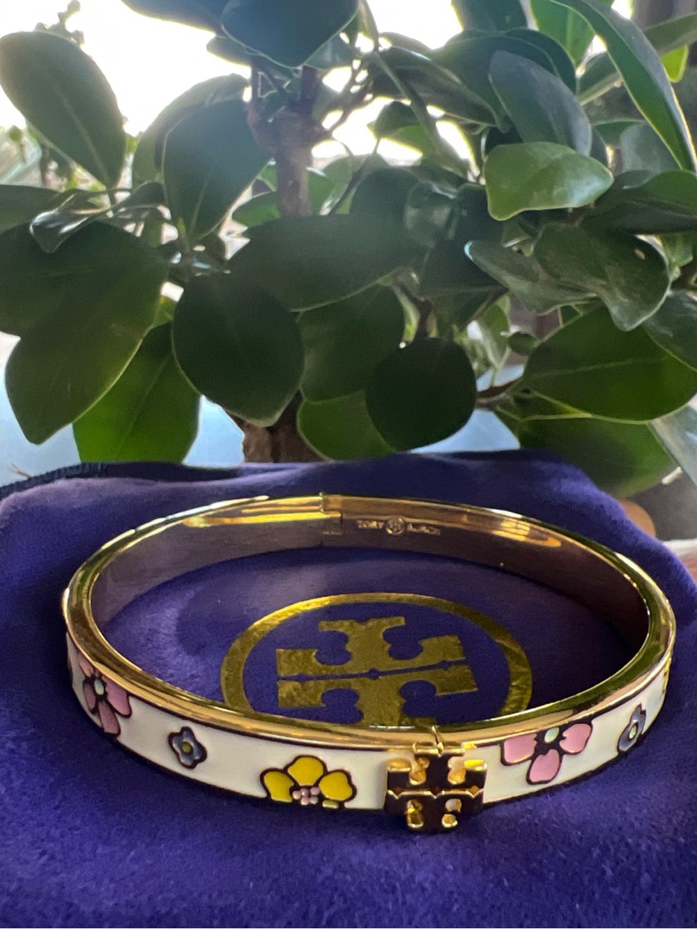 Tory Burch White Enamel Floral Hinged Bangle with Gold-Tone Accents